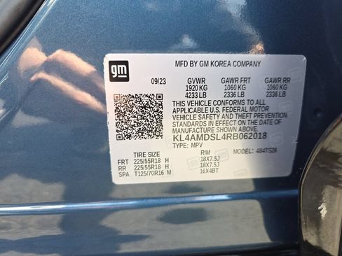 Certified 2024 Buick Encore GX Sport Touring w/ Advanced Technology Package FWD image 34