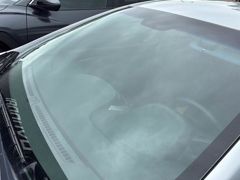 Used 2013 Hyundai Elantra GLS w/ Preferred Pkg FWD image 18