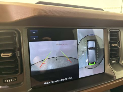 Used 2024 Ford Bronco Outer Banks AWD/4WD image 22