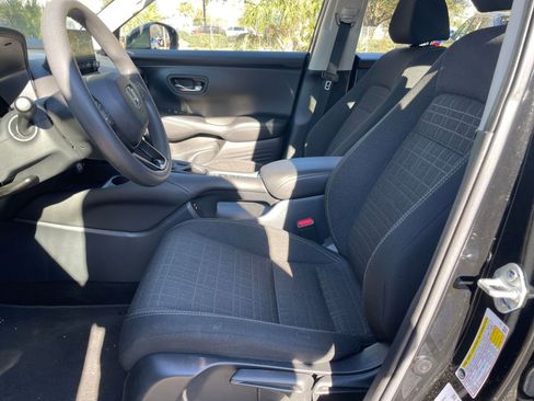 Used 2025 Honda HR-V LX image 24