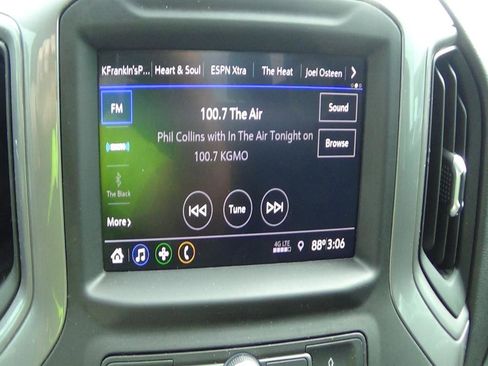 Used 2021 Chevrolet Silverado 1500 Custom w/ LPO, Dark Essentials Package image 22