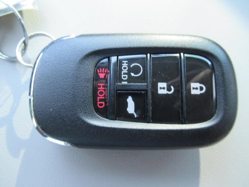 Used 2026 Honda HR-V EX-L image 33