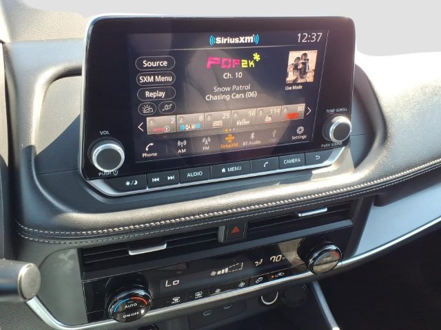 Used 2024 Nissan Rogue SV AWD/4WD image 13