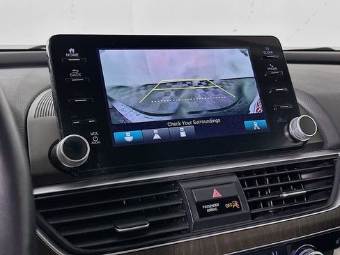 Used 2019 Honda Accord EX-L image 18