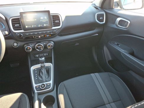 New 2026 Hyundai Venue SEL image 11