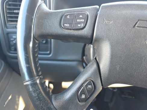 Used 2005 Chevrolet Silverado 2500 LS w/ Skid Plate Package image 18