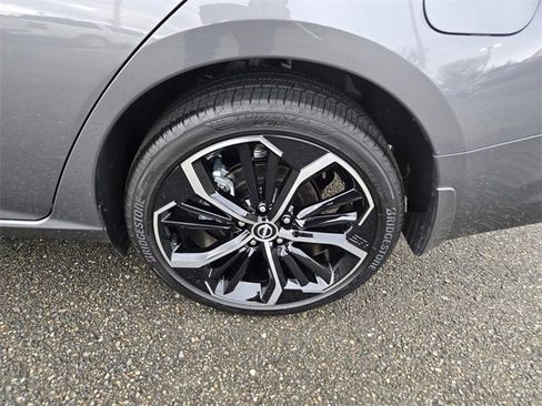 Used 2025 Nissan Altima 2.5 SR image 12