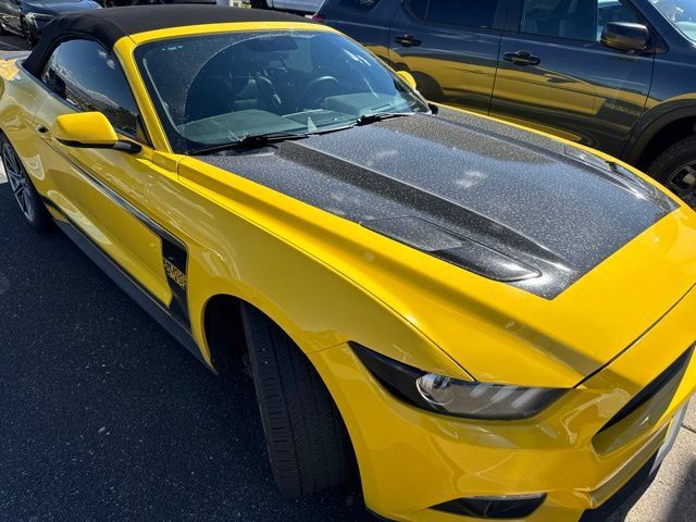 Used 2016 Ford Mustang GT Premium w/ Equipment Group 401A RWD image 2