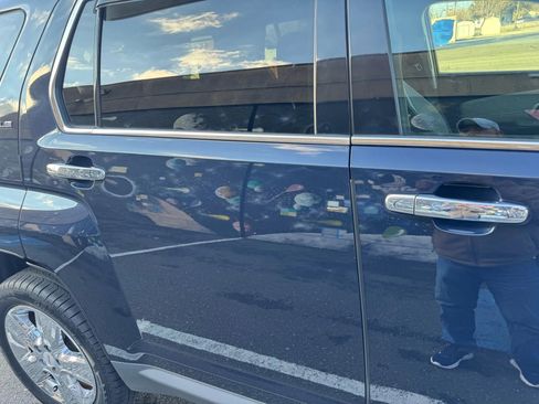 Used 2015 GMC Terrain SLE w/ Chrome Edition image 14