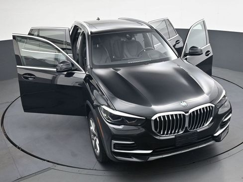 Used 2022 BMW X5 xDrive40i w/ Premium Package AWD/4WD image 36