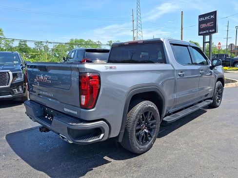 Used 2021 GMC Sierra 1500 Elevation w/ X31 Off-Road Package AWD/4WD image 6