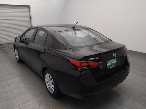 Used 2020 Nissan Versa S FWD image 5
