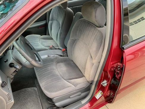 Used 2004 Buick Century Custom FWD image 21