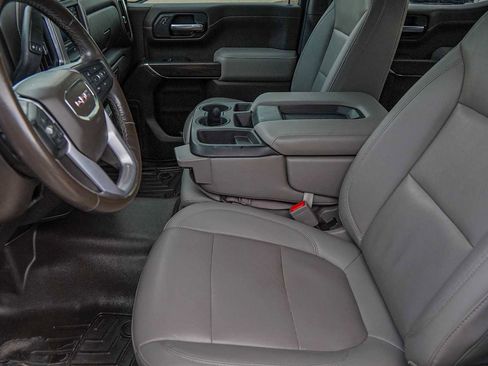 Used 2021 GMC Sierra 1500 SLT w/ X31 Off-Road Package image 10