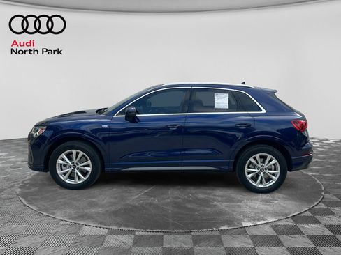 Used 2025 Audi Q3 2.0T Premium AWD/4WD image 2