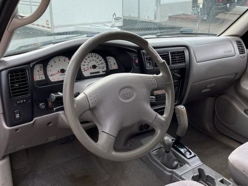Used 2002 Toyota Tacoma 4x4 Xtracab V6 image 16