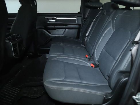 Used 2020 RAM 1500 Big Horn AWD/4WD image 14