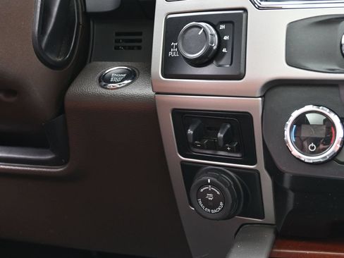 Used 2022 Ford F350 King Ranch w/ Tremor Off-Road Package AWD/4WD image 38