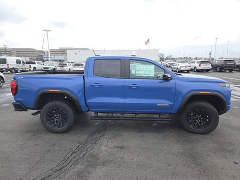 New 2026 GMC Canyon Elevation w/ Convenience Package image 21