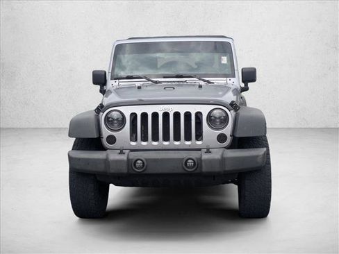 Used 2013 Jeep Wrangler Sport AWD/4WD image 2