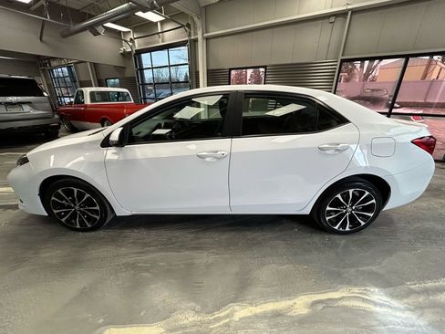 Used 2017 Toyota Corolla SE w/ Carpet Mat Package (TMS) image 33