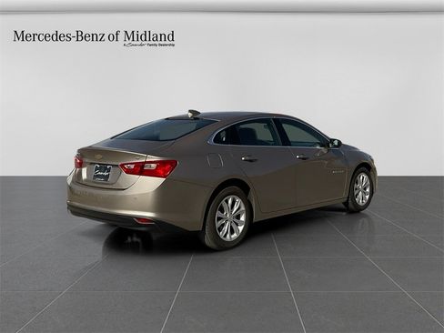 Used 2024 Chevrolet Malibu LT image 7