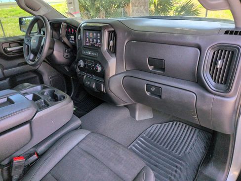 Used 2023 Chevrolet Silverado 1500 Custom AWD/4WD image 26
