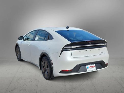 New 2026 Toyota Prius Plug-In Hybrid image 6