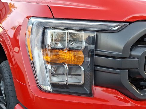 Used 2022 Ford F150 XLT w/ Equipment Group 302A High image 8