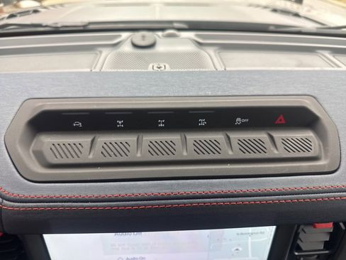 New 2025 Ford Bronco Raptor image 36