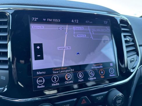 Used 2019 Jeep Grand Cherokee Limited w/ Luxury Group II image 15