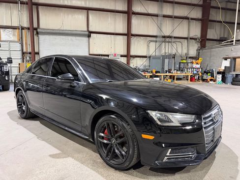 Used 2017 Audi A4 2.0T Premium w/ Convenience Package AWD/4WD image 2