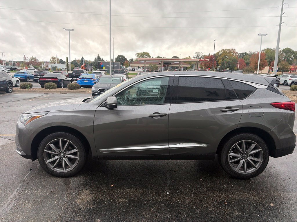 Used 2023 Acura RDX w/ Technology Package AWD/4WD image 4