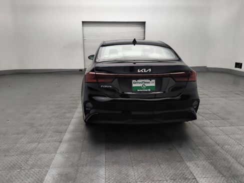 Used 2023 Kia Forte LXS FWD image 6
