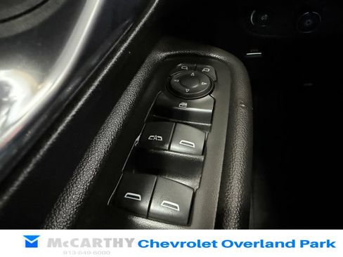 Used 2022 GMC Terrain SLE AWD/4WD image 16