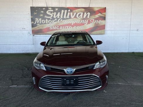 Used 2016 Toyota Avalon Limited image 8