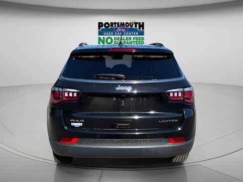 Used 2025 Jeep Compass Limited AWD/4WD image 11