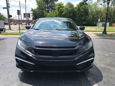 Used 2019 Honda Civic Sport image 3