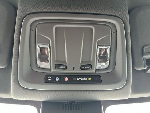 New 2025 Chevrolet Silverado 1500 Custom image 19