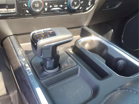 Certified 2024 Chevrolet Silverado 1500 LTZ w/ Technology Package AWD/4WD image 21