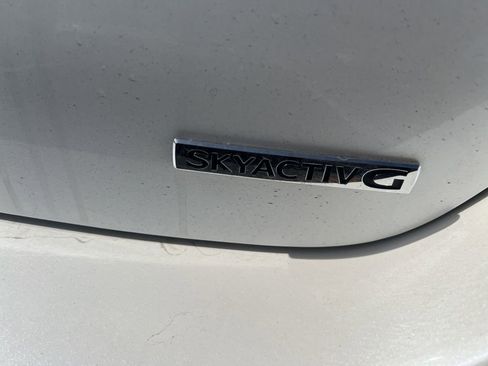 Used 2023 MAZDA MAZDA3 s image 6