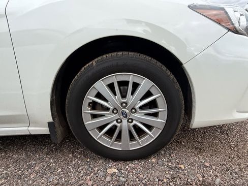 Used 2017 Subaru Impreza 2.0i Premium image 6