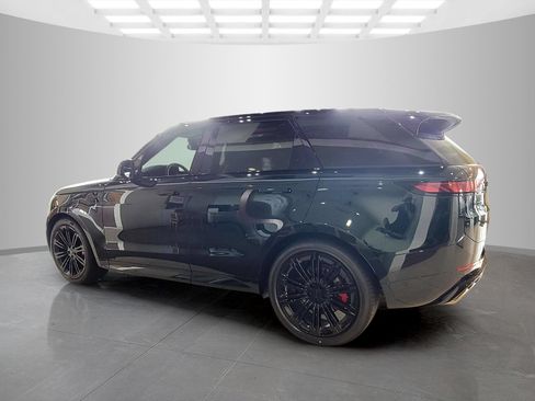 New 2026 Land Rover Range Rover Sport Autobiography AWD/4WD image 3