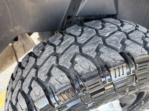 Used 2018 RAM 2500 Tradesman w/ Power & Remote Entry Group image 33