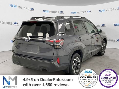 New 2025 Subaru Forester Premium image 4