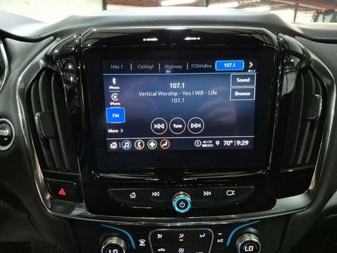 Certified 2023 Chevrolet Traverse LT AWD/4WD image 13