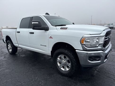 Used 2024 RAM 2500 Big Horn w/ Off Road Package image 3