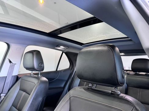 Certified 2022 Chevrolet Equinox Premier image 25