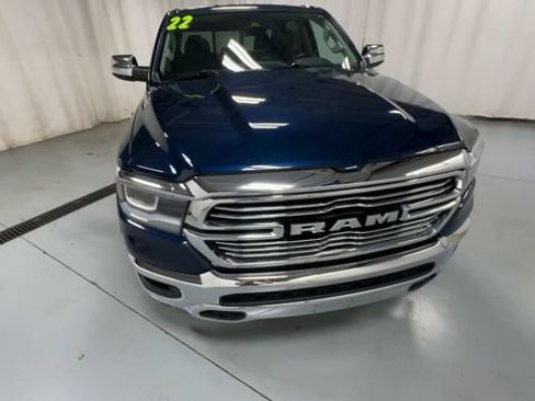 Used 2022 RAM 1500 Laramie AWD/4WD image 3