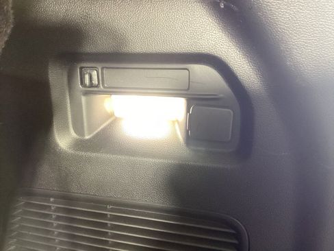 Used 2023 Ford Explorer XLT w/ Equipment Group 202A image 33